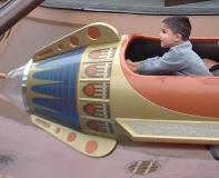 Jaedin pilots a rocket